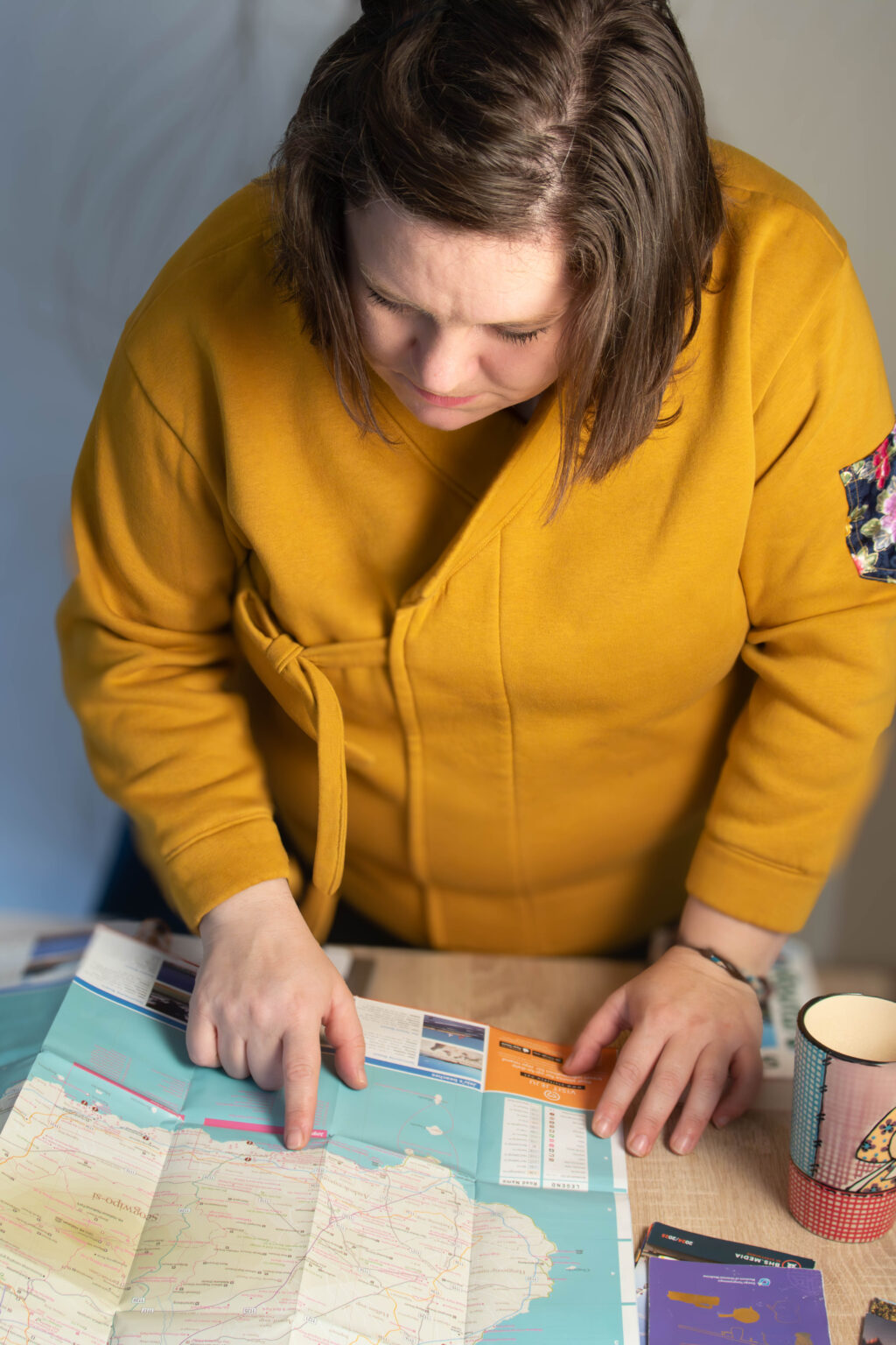 travel planner en pleine étude de plan pour un voyage en corée du sud